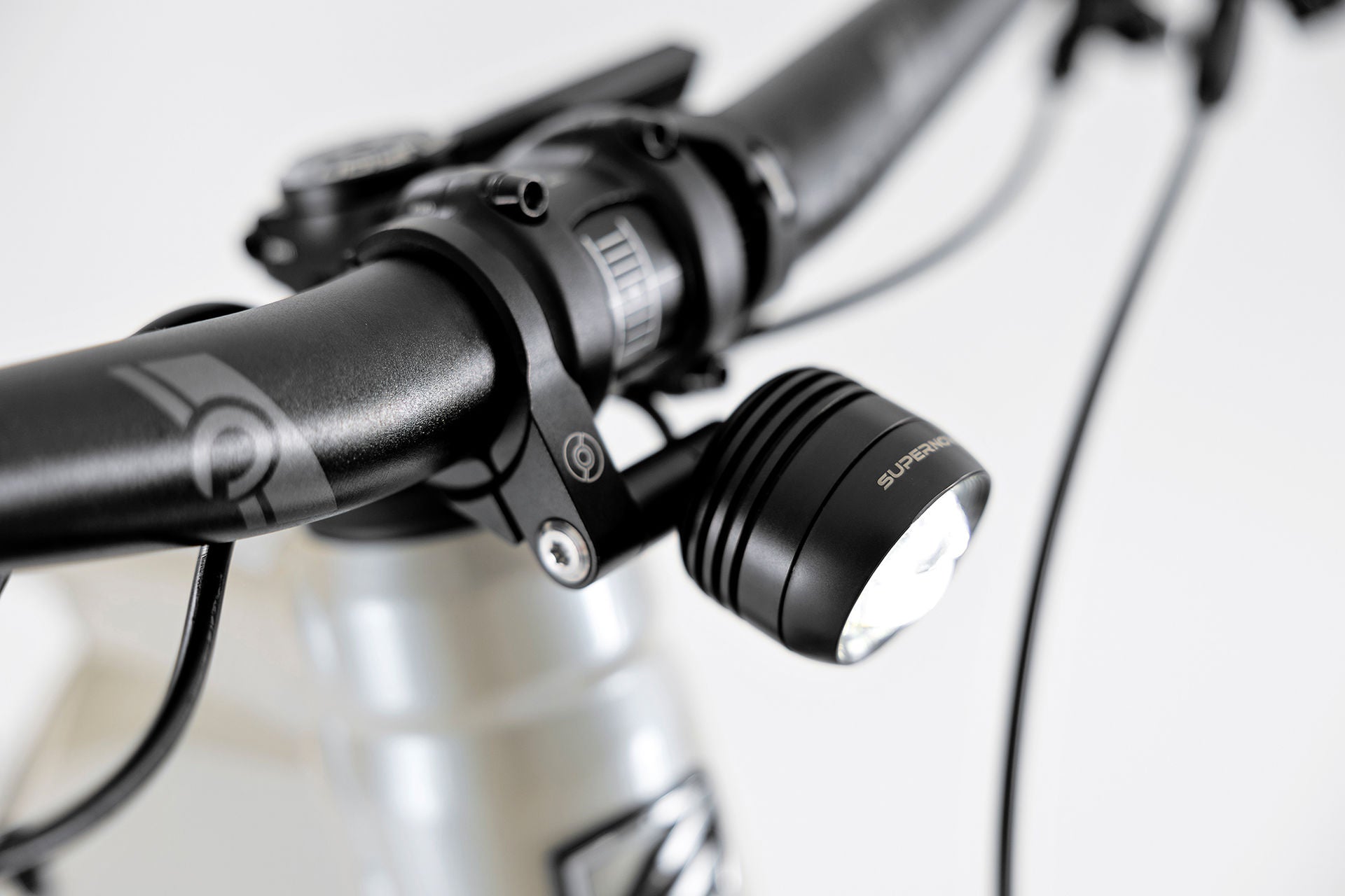 Centurion No Pogo R3000 sandperlmutt 2025 29"/27.5" 800 Wh Diamant